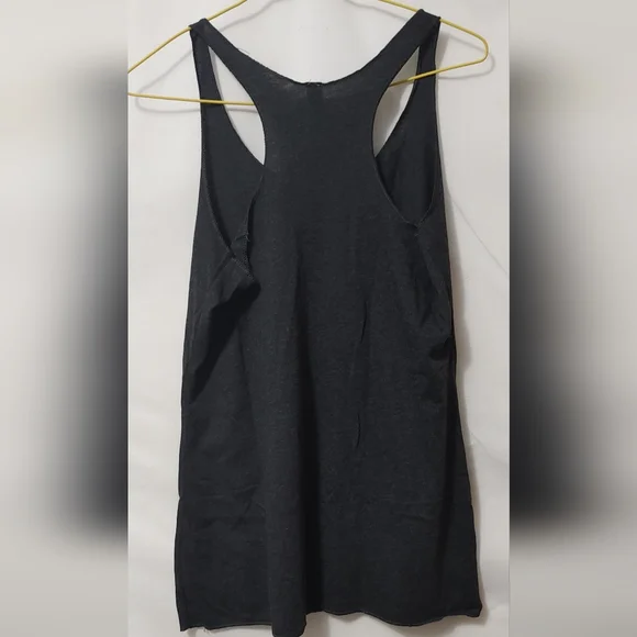 Dutton Ranch Tank  Size Small  NWOT - Picture 2 of 3